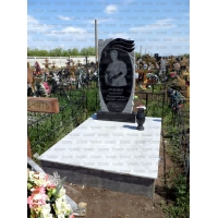 Памятники из гранита и мрамора от УралКомплект: Памятник 00012