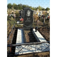 Памятники из гранита и мрамора от УралКомплект: Памятник 00050