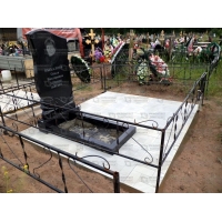 Памятники из гранита и мрамора от УралКомплект: Памятник 00057