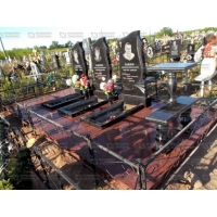 Памятники из гранита и мрамора от УралКомплект: Памятник 00067