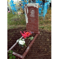 Памятники из гранита и мрамора от УралКомплект: Памятник 00136