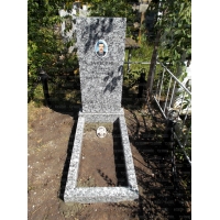 Памятники из гранита и мрамора от УралКомплект: Памятник 00203