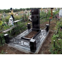 Памятники из гранита и мрамора от УралКомплект: Памятник 00259