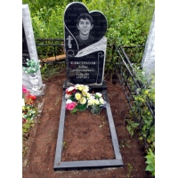 Памятники из гранита и мрамора от УралКомплект: Памятник 00271