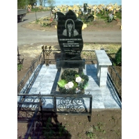 Памятники из гранита и мрамора от УралКомплект: Памятник 00294