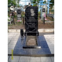 Памятники из гранита и мрамора от УралКомплект: Памятник 00325