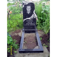 Памятники из гранита и мрамора от УралКомплект: Памятник 00357