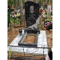 Памятники из гранита и мрамора от УралКомплект: Памятник 00378