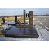Памятники из гранита и мрамора от УралКомплект: Памятник 00465