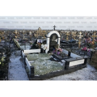 Памятники из гранита и мрамора от УралКомплект: Памятник 00471