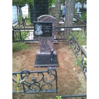 Памятники из гранита и мрамора от УралКомплект: Памятник 00491