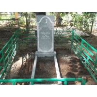 Памятники из гранита и мрамора от УралКомплект: Памятник 00513