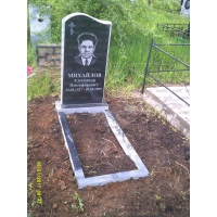 Памятники из гранита и мрамора от УралКомплект: Памятник 00569