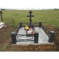 Памятники из гранита и мрамора от УралКомплект: Памятник 00572