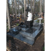 Памятники из гранита и мрамора от УралКомплект: Памятник 00578