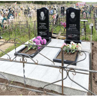 Памятники из гранита и мрамора от УралКомплект: Памятник 00813