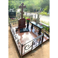 Памятники из гранита и мрамора от УралКомплект: Памятник 00819