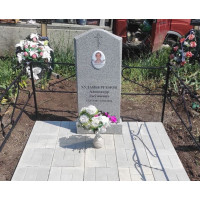 Памятники из гранита и мрамора от УралКомплект: Памятник 00837