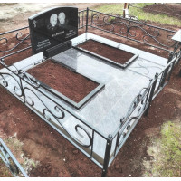 Памятники из гранита и мрамора от УралКомплект: Памятник 00839