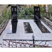 Памятники из гранита и мрамора от УралКомплект: Памятник 00841