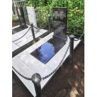 Памятники из гранита и мрамора от УралКомплект: Памятник 00853