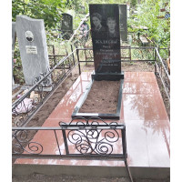 Памятники из гранита и мрамора от УралКомплект: Памятник 00885