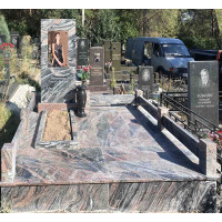 Памятники из гранита и мрамора от УралКомплект: Памятник 00911