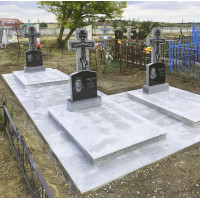 Памятники из гранита и мрамора от УралКомплект: Памятник 00920