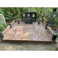 Памятники из гранита и мрамора от УралКомплект: Памятник 00962