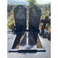 Памятники из гранита и мрамора от УралКомплект: Памятник 00978