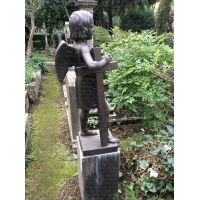 статуи для сада