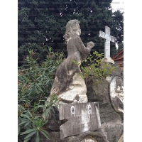 скульптура ангелочка