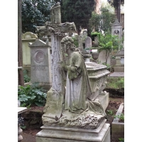 скульптурные памятники